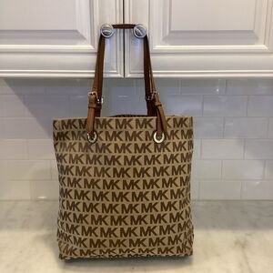 Michael Kors Signature Logo Shopper Tote Bag